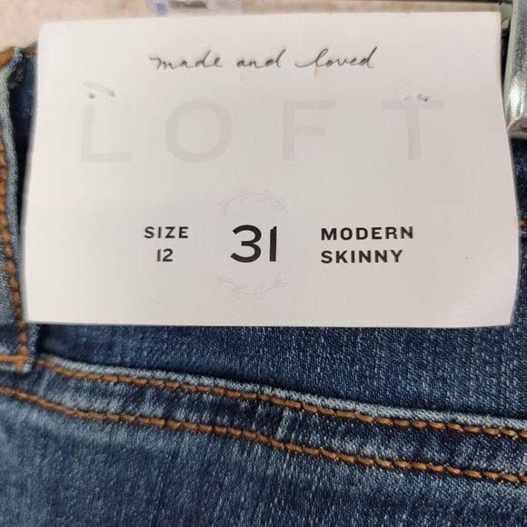 LOFT High Rise Modern Skinny Raw Hem Slit Dark Wash Denim Jeans Sz 12/31 NEW - Picture 11 of 16